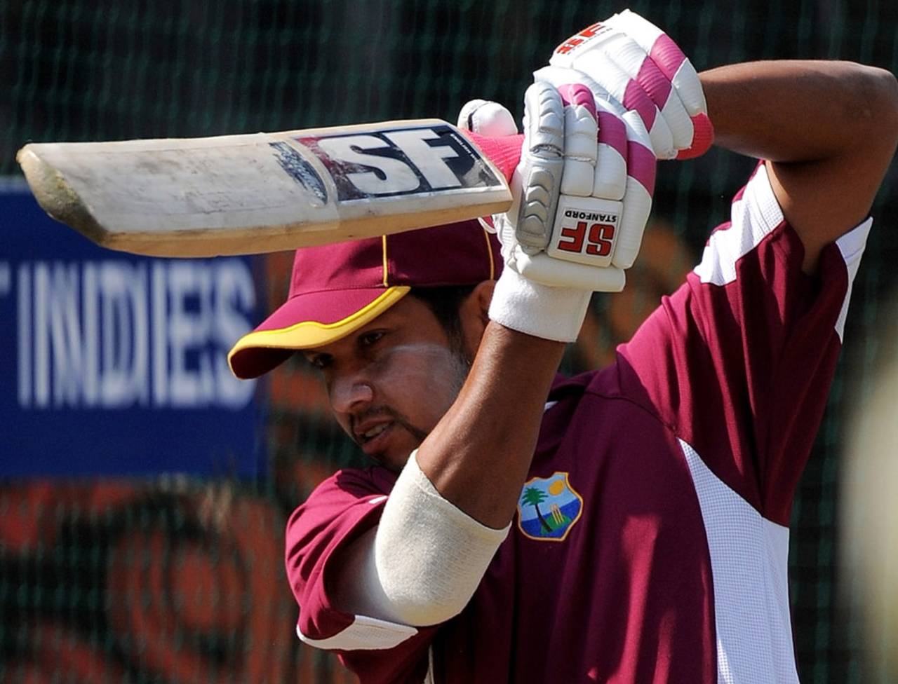 Ramnaresh Sarwan will shift loyalties to Trinidad and Tobago to lend experience to a young team&nbsp;&nbsp;&bull;&nbsp;&nbsp;AFP