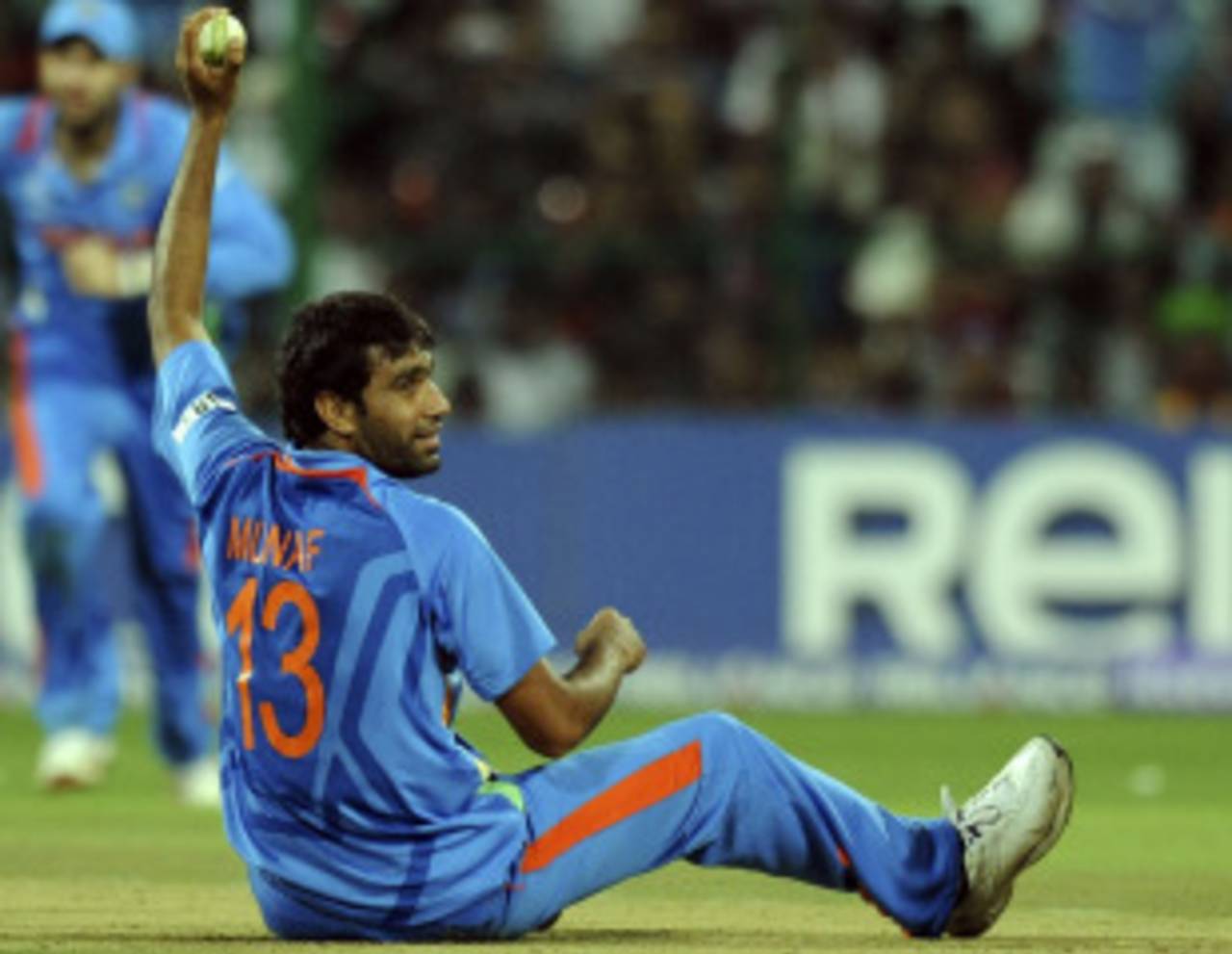 Munaf Patel took a clever return catch to dismiss Kevin Pietersen, World Cup, Group B, Bangalore, February 27, 2011