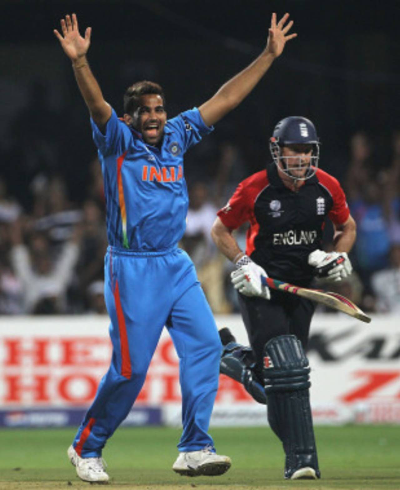 Zaheer Khan gets the wicket of Andrew Strauss, India v England, World Cup, Group B, Bangalore, February 27, 2011