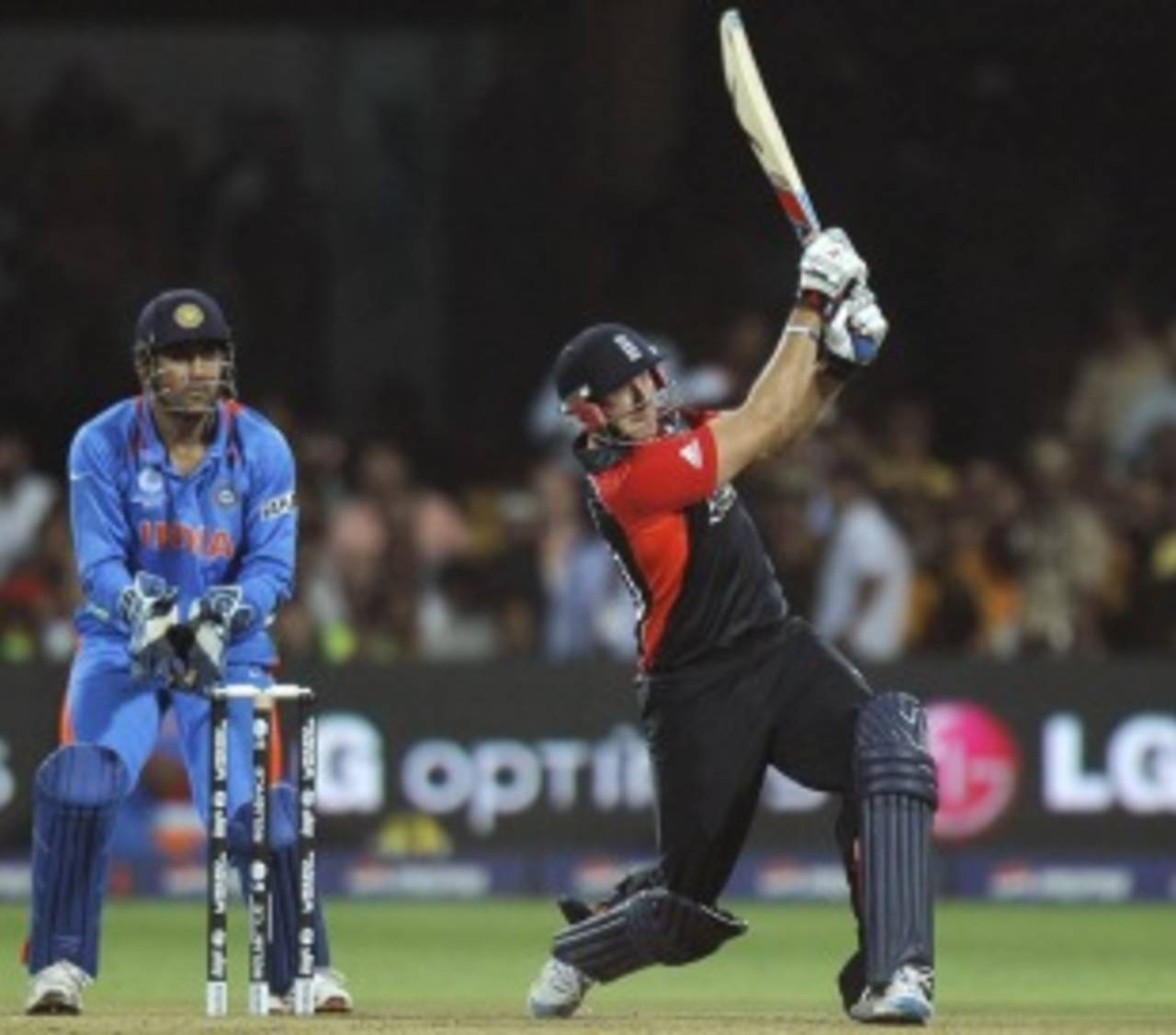 Tim Bresnan clobbered a huge six over midwicket, India v England, World Cup, Group B, Bangalore, February 27, 2011