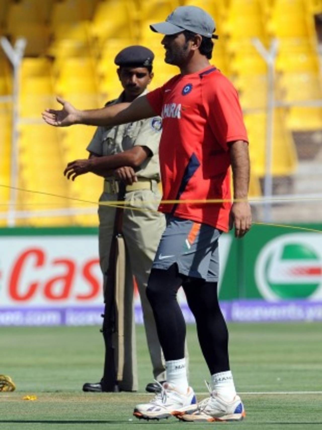 MS Dhoni inspects the pitch, Ahmedabad, March 23, 2011