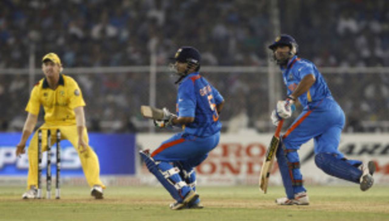 Gautam Gambhir and Yuvraj Singh are involved in a mix-up, India v Australia, 2nd quarter-final, Ahmedabad, World Cup 2011, March 24, 2011