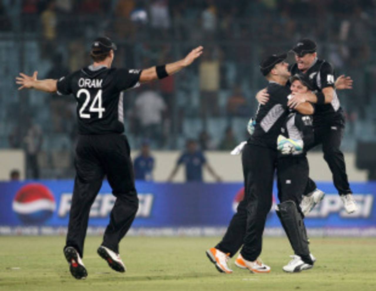 New Zealand celebrate their 49-run victory, New Zealand v South Africa, 3rd quarter-final, Mirpur, World Cup 2011, March 25, 2011