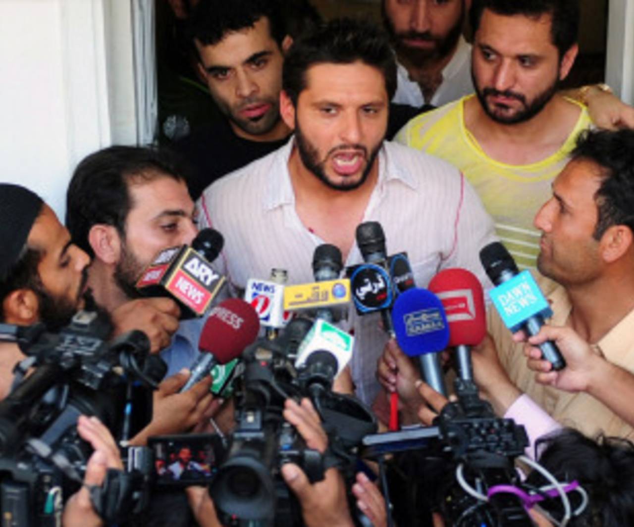 The inclusion of Pakistan players in the IPL will help improve relations between the two countries, says Shahid Afridi&nbsp;&nbsp;&bull;&nbsp;&nbsp;AFP