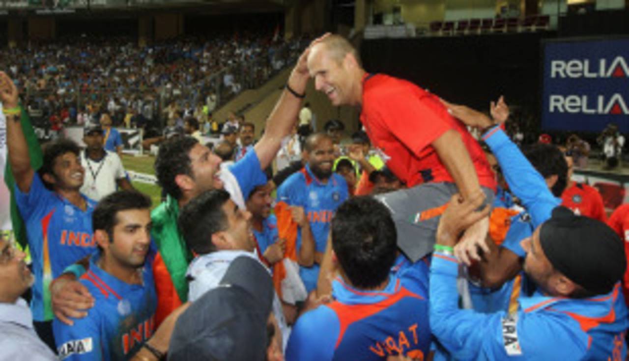 Gary Kirsten receives congratulation from his Indian team, India v Sri Lanka, final, World Cup 2011, Mumbai, April 2, 2011