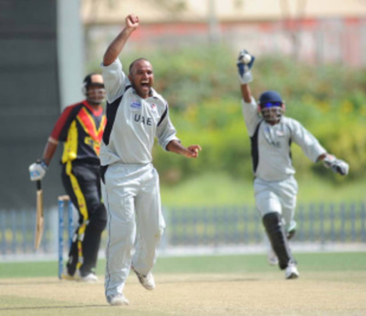 Arshad Ali makes a big appeal, UAE v Papa New Guinea, ICC World Cricket League Division 2, Dubai, April 9, 2011