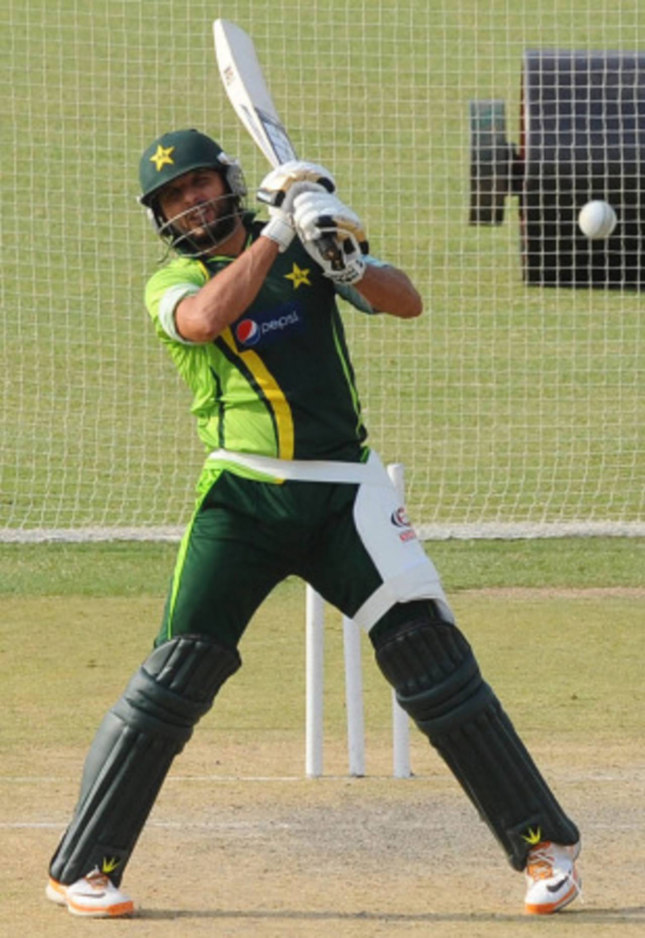 Shahid Afridi practises his batting before Pakistan's tour of the West Indies, Lahore, April 12, 2011