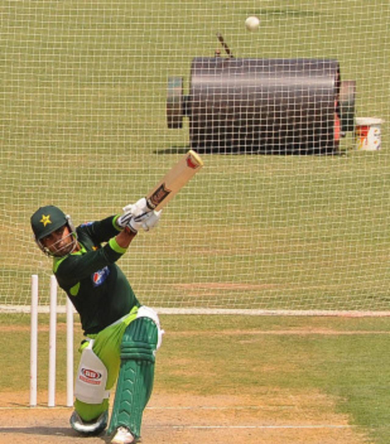 Umar Akmal hits out during practice, Lahore, April 13, 2011