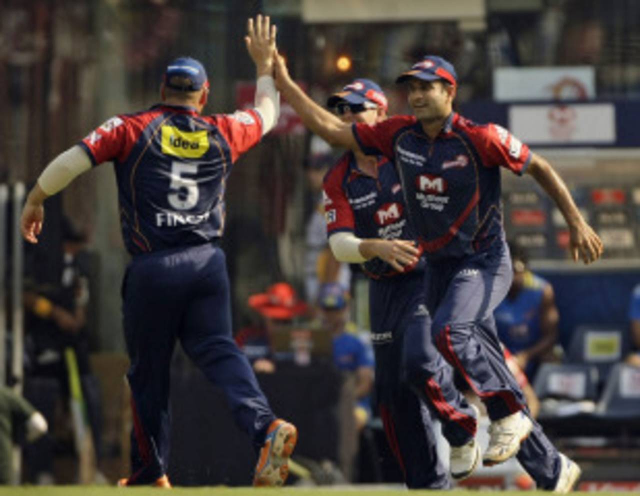 Irfan Pathan took a smart catch to dismiss Graeme Smith, Pune Warriors v Delhi Daredevils, Mumbai, April 17, 2011