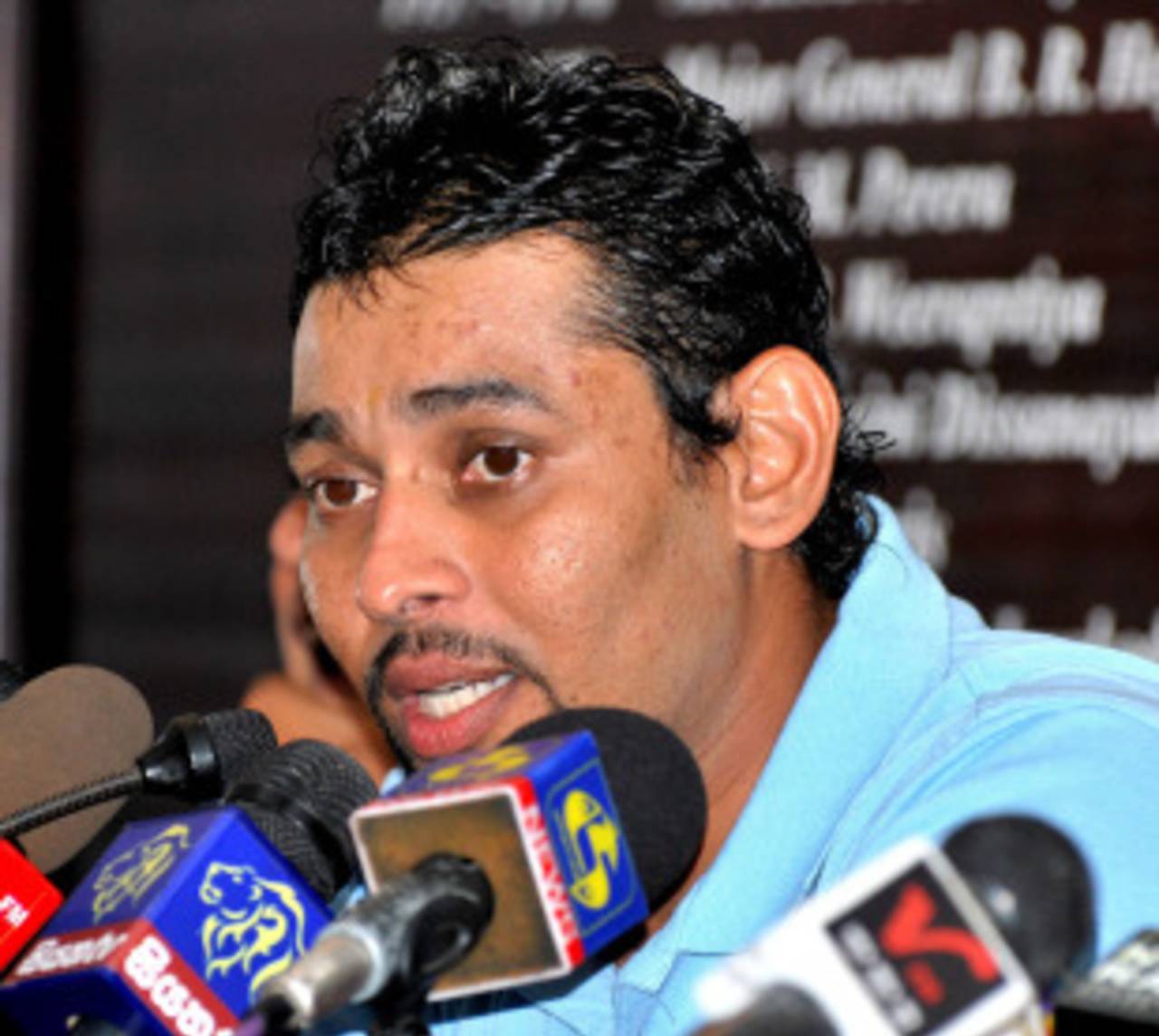 Tillakaratne Dilshan, Sri Lanka's new captain, at a press conference, Colombo, April 20, 2011