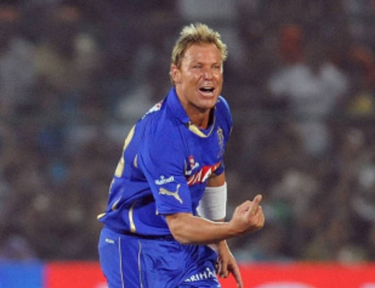 Shane Warne sends back another batsman, Rajasthan Royals v Kochi Tuskers Kerala, IPL 2011, Jaipur, April 24, 2011