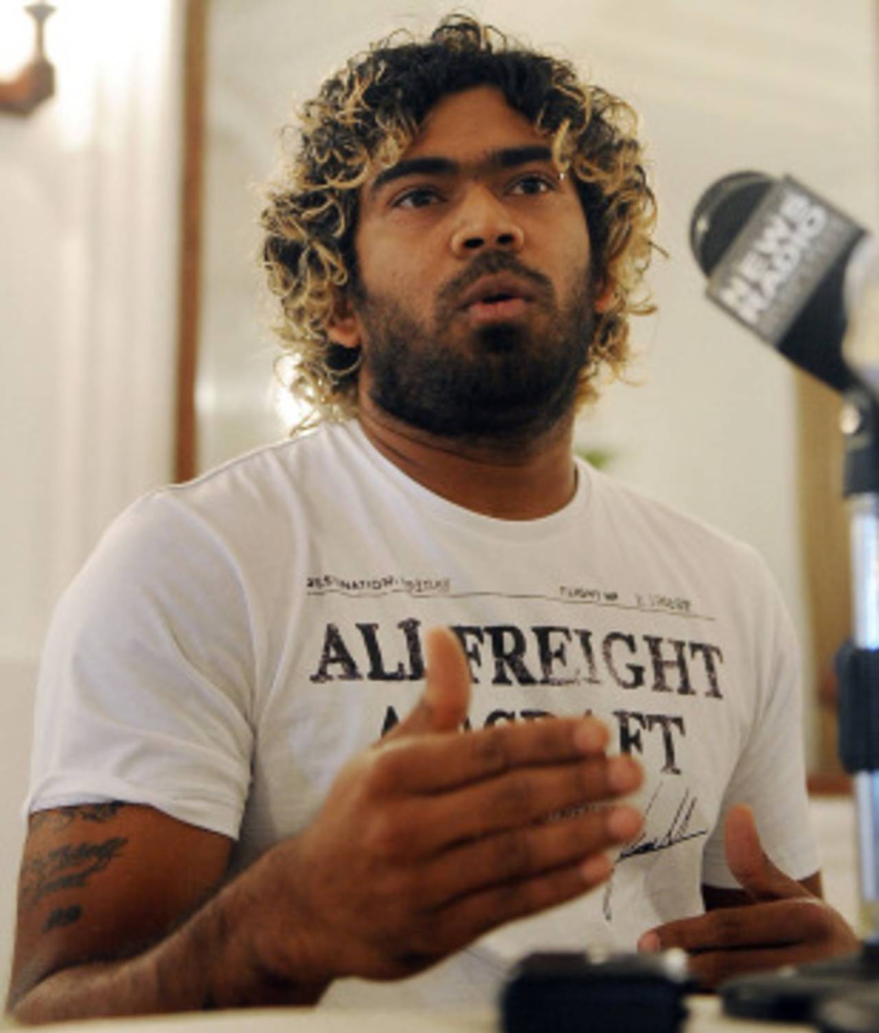 Lasith Malinga says no-one took care of him after his knee injury in 2008&nbsp;&nbsp;&bull;&nbsp;&nbsp;AFP