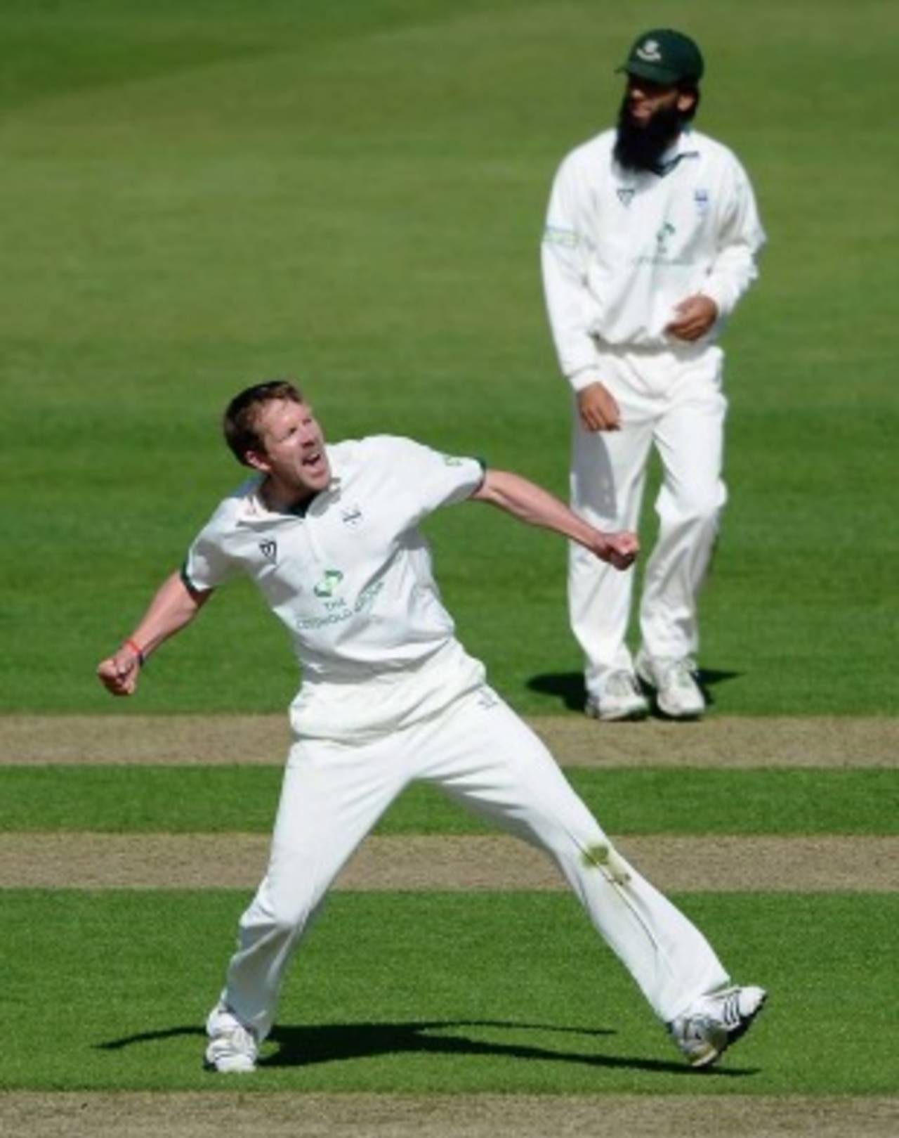 Alan Richardson made inroads for Worcestershire, Nottinghamshire v Worcestershire, County Championship, Division One, Trent Bridge, April 27, 2011