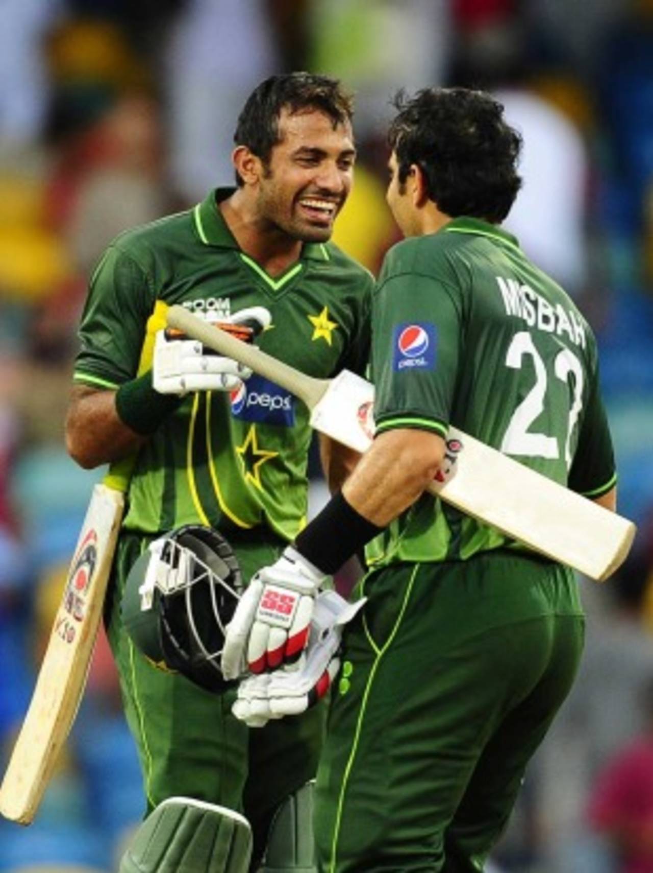 Wahab Riaz and Misbah-ul-Haq celebrate the victory, West Indies v Pakistan, 3rd ODI, Barbados, April 28, 2011