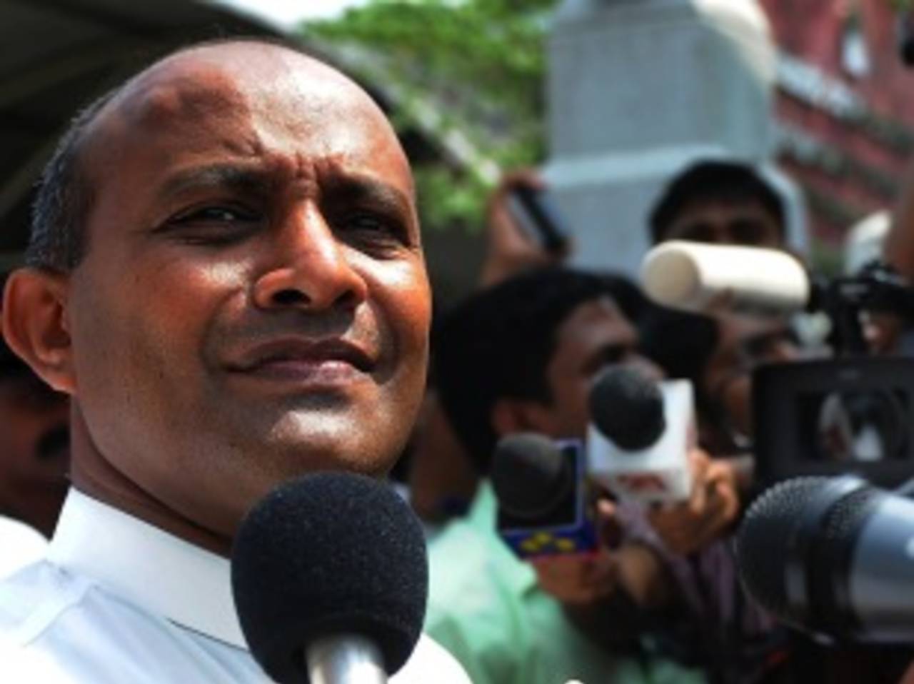 Hashan Tillakaratne is ready to combine his roles as MP and selector&nbsp;&nbsp;&bull;&nbsp;&nbsp;AFP/Getty Images