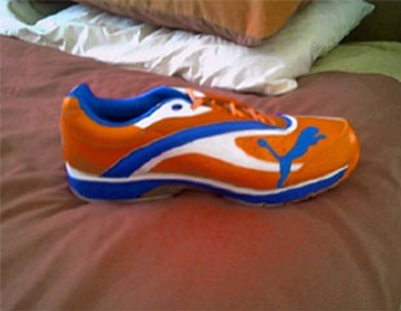 Styris' banned orange cricket boots, June 17, 2011