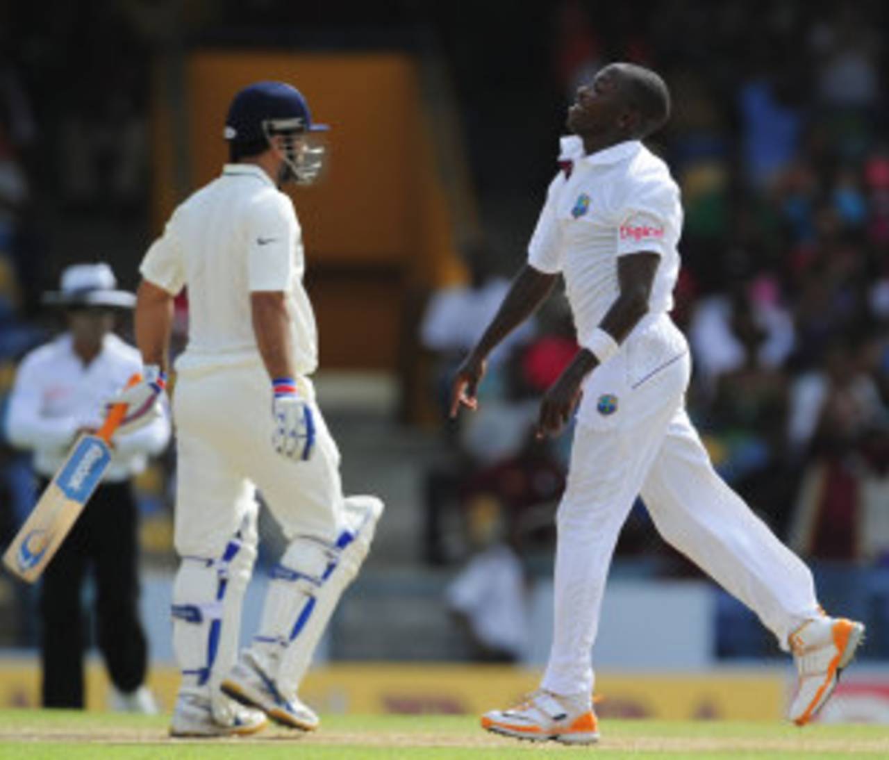 Fidel Edwards gets rid of MS Dhoni, West Indies v India, 2nd Test, Bridgetown, 1st day, June 28, 2011 