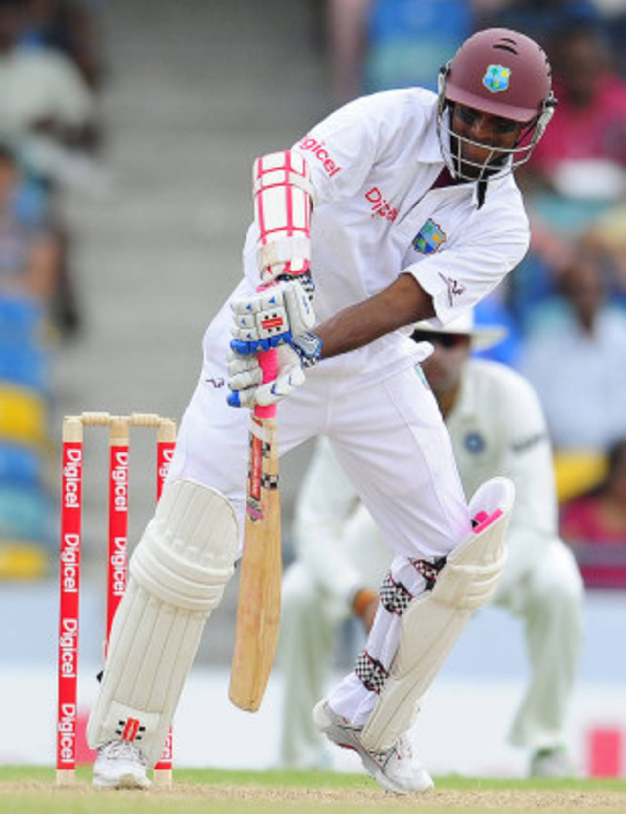 Shivnarine Chanderpaul weathered an incisive spell from the seamers, West Indies v India, 2nd Test, Bridgetown, 2nd day, June 29, 2011 