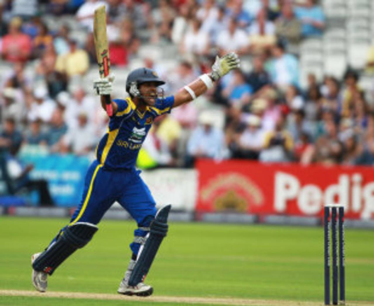 Dinesh Chandimal shows his delight at reaching a century at Lord's&nbsp;&nbsp;&bull;&nbsp;&nbsp;Getty Images