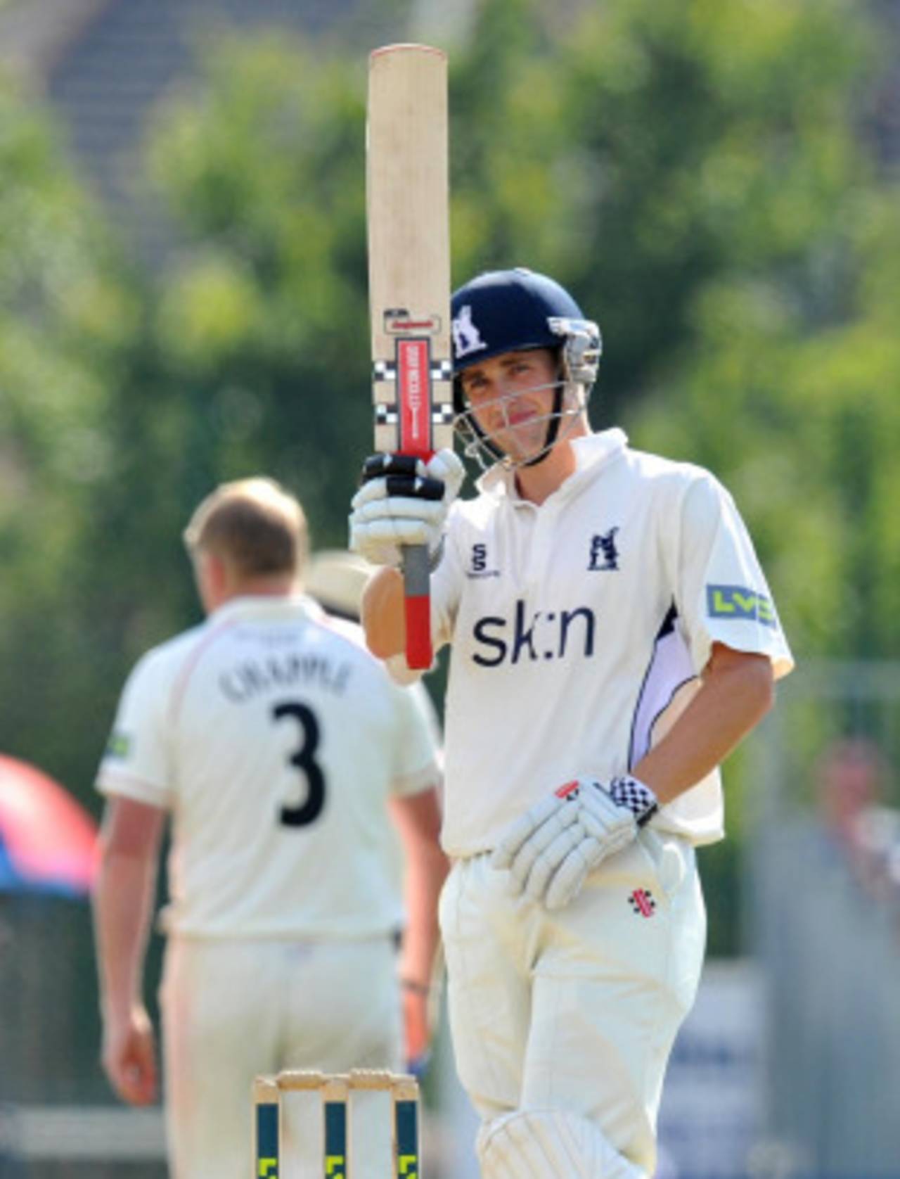 Chris Woakes hit an important 60 to give Warwickshire a lead, Lancashire v Warwickshire, County Championship, Division One, Aigburth, August 2, 2011