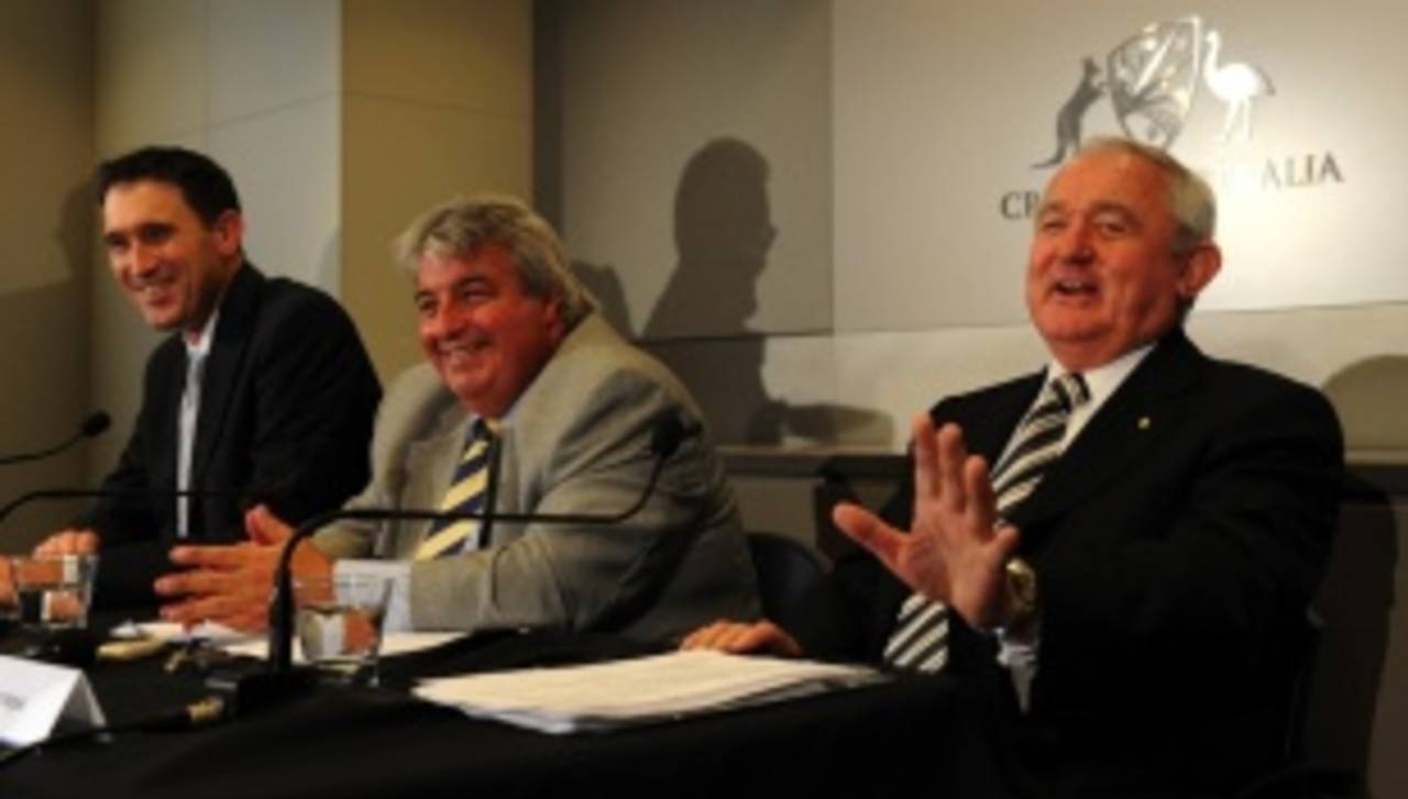 James Sutherland, Jack Clarke and Don Argus at a press conference, Melbourne, August 19, 2011