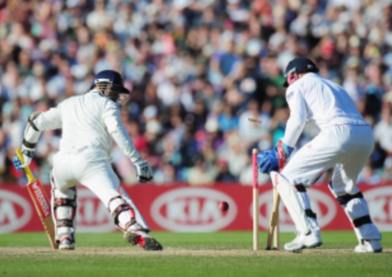 Virender Sehwag was bowled through the gate by Graeme Swann, England v India, 4th Test, The Oval, 4th day, August 21, 2011