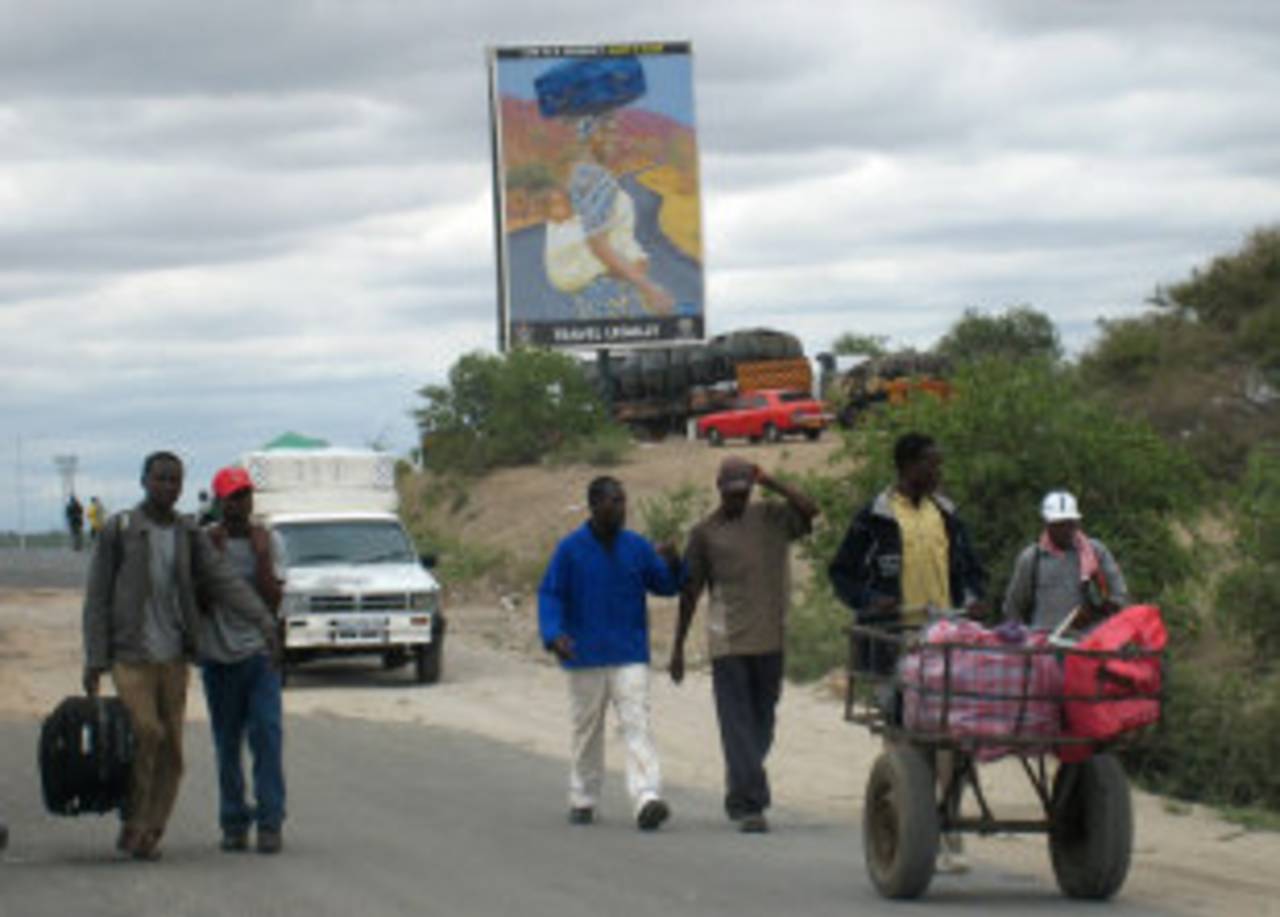 Zimbabweans return to Beitbridge after Christmas shopping in South African border town Musina&nbsp;&nbsp;&bull;&nbsp;&nbsp;AFP