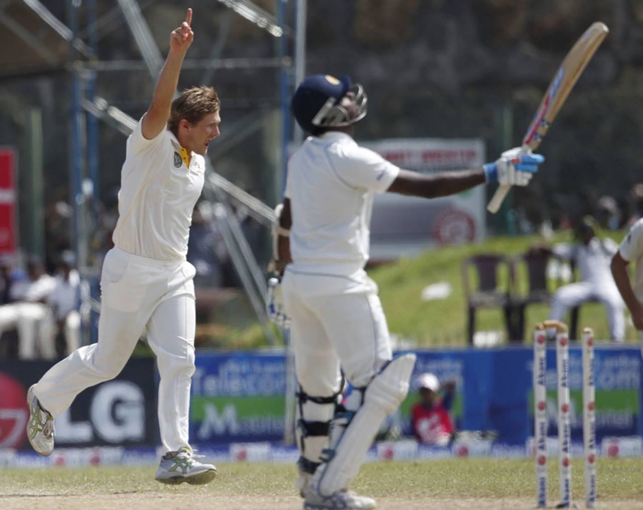 Shane Watson removes Angelo Mathews, Sri Lanka v Australia, 1st Test, Galle, 4th day, September 3, 2011