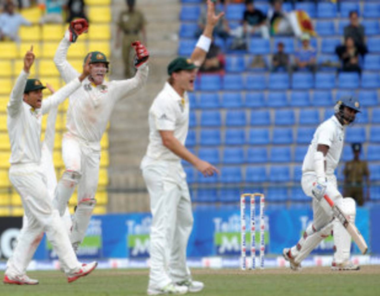 Australia are convinced they have Tharanga Paranavitana caught behind, Sri Lanka v Australia, 2nd Test, Pallekele, 4th day, September 11, 2011