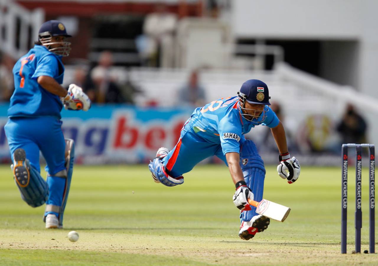 MS Dhoni and Suresh Raina ran well between the wickets, England v India, 4th ODI, Lord's, September 11, 2011