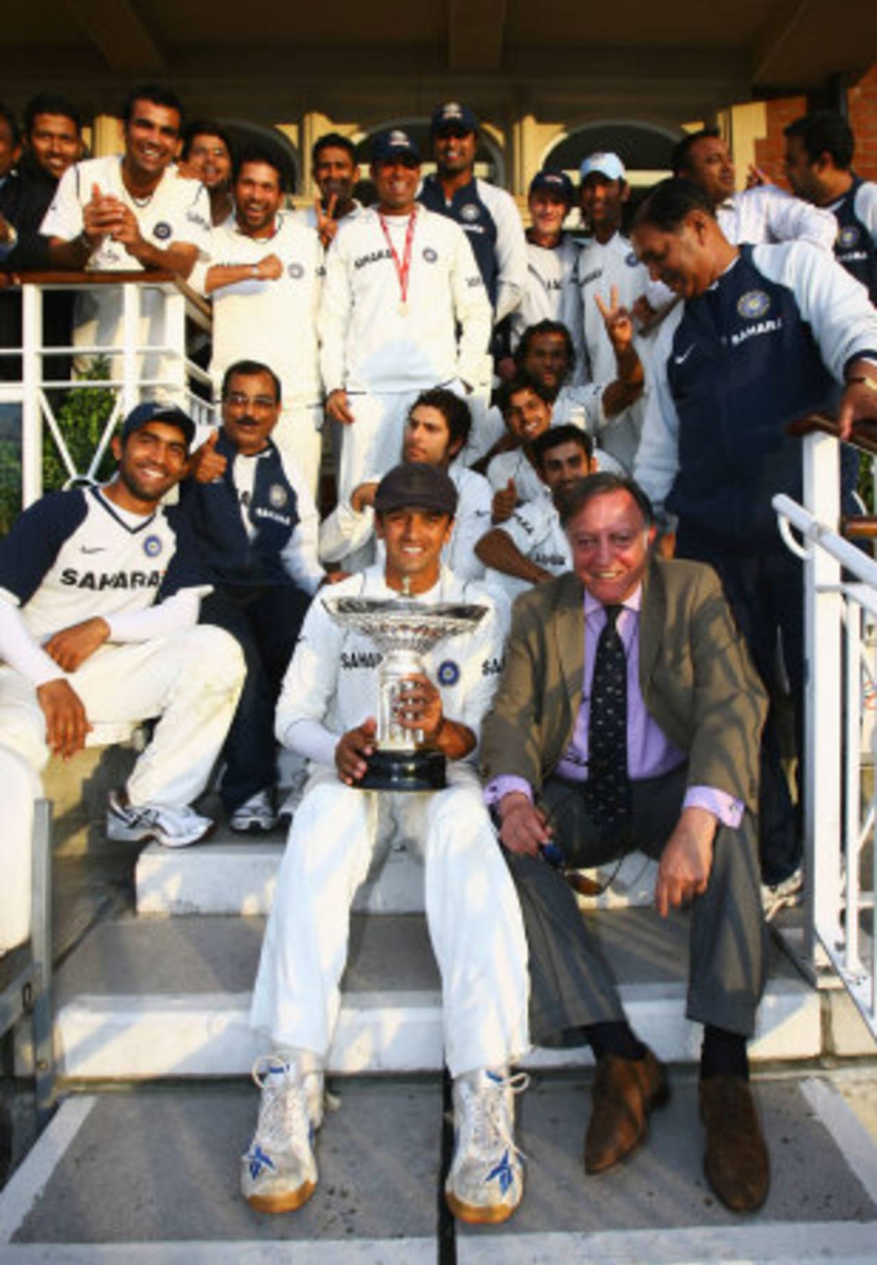 Mansur Ali Khan celebrates with the Indian team as Rahul Dravid holds the Pataudi trophy after India beat England in 2007
