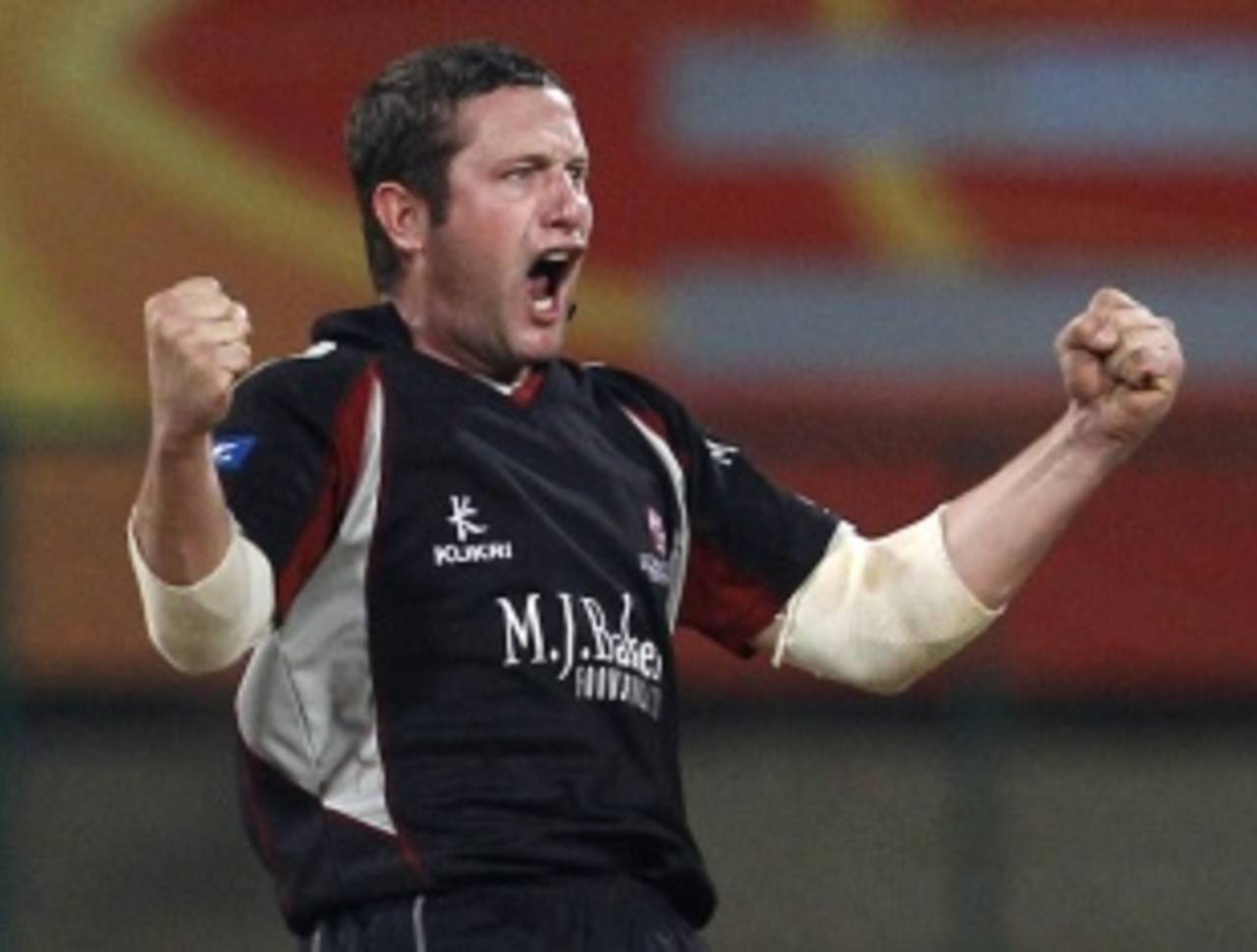Roelof van der Merwe celebrates a wicket against Warriors, Somerset v Warriors, Champions League T20, Bangalore, October 5, 2011