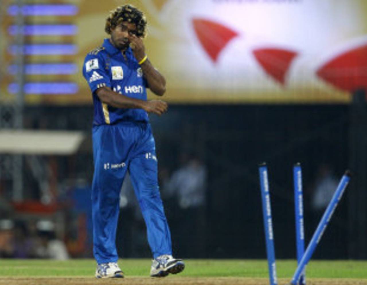 Malinga cleaned up four batsmen in the match, Somerset v Mumbai Indians, 2nd semi-final, CLT20, Chennai, October 8, 2011