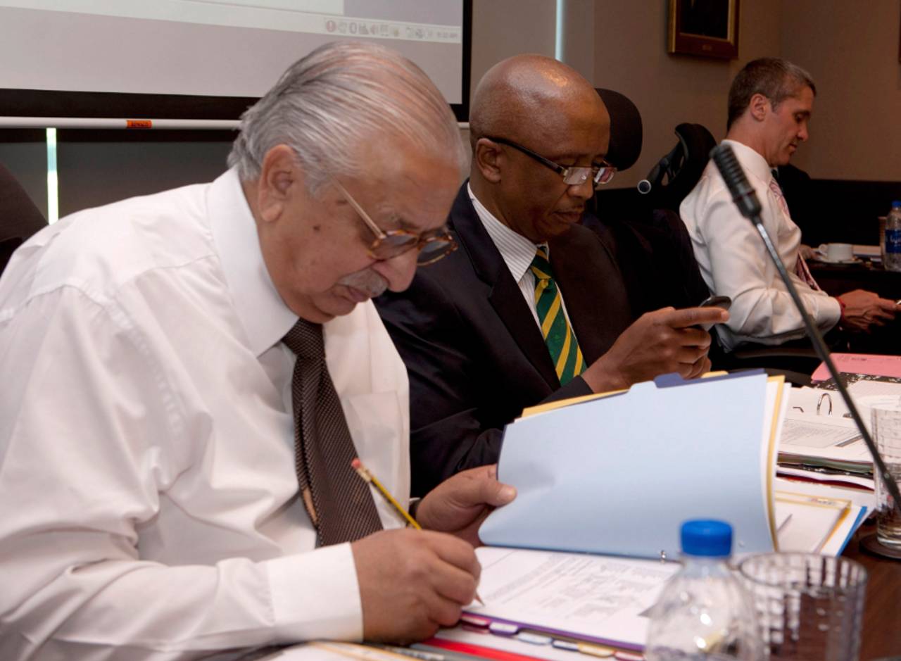 Ijaz Butt checks the PCB chairman roster to find he's only due back in the job in 2016&nbsp;&nbsp;&bull;&nbsp;&nbsp;Getty Images