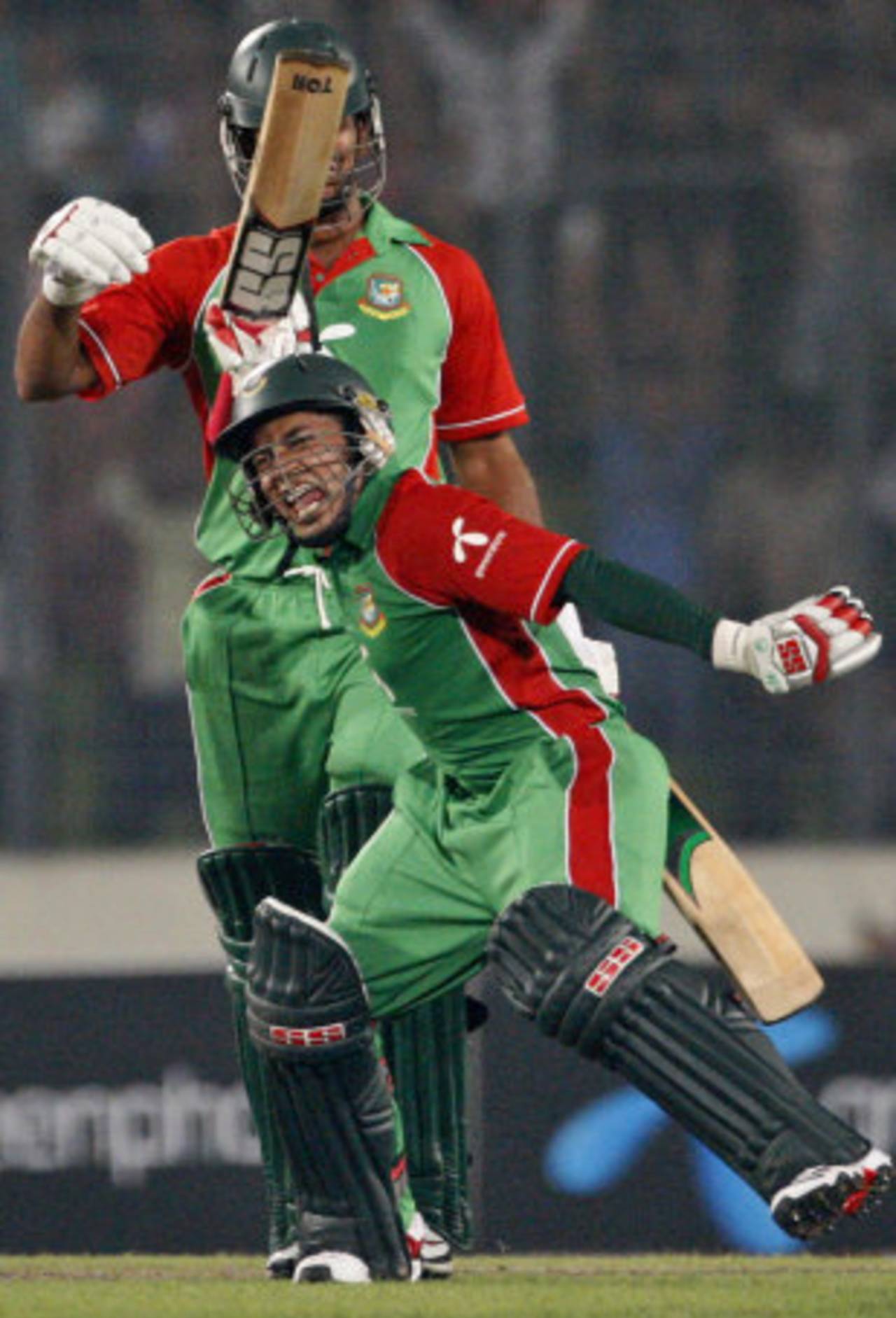 Mushfiqur Rahim started his term as Bangladesh captain with a match-winning knock&nbsp;&nbsp;&bull;&nbsp;&nbsp;Associated Press