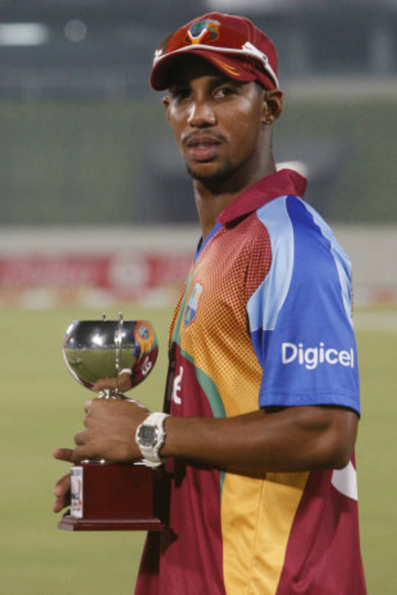 Lendl Simmons poses with the Man-of-the-Match award, Bangladesh v West Indies, 1st ODI, Mirpur, October 13, 2011
