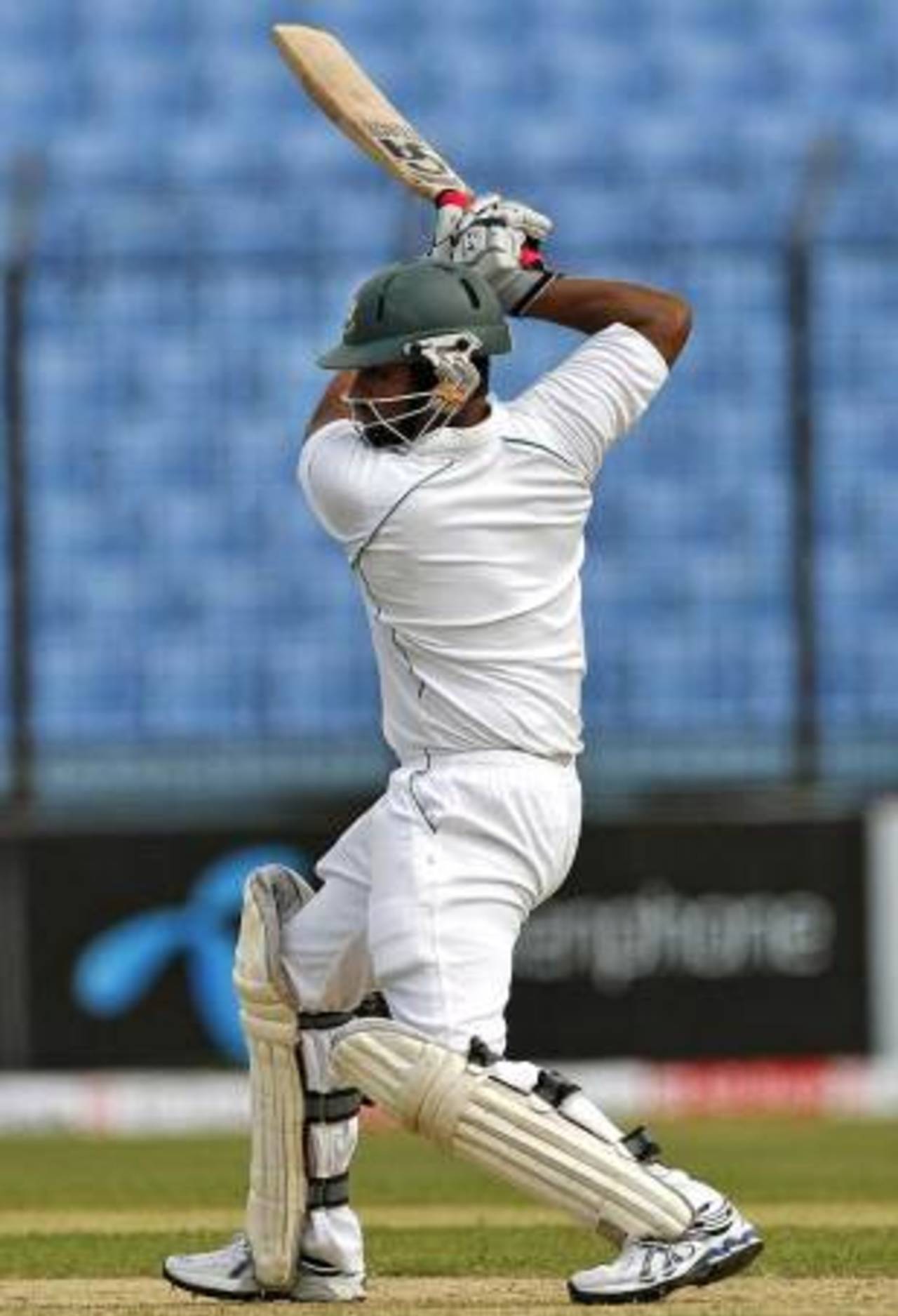 Tamim Iqbal will need to temper his natural aggression if Bangladesh are to save the Test&nbsp;&nbsp;&bull;&nbsp;&nbsp;Associated Press
