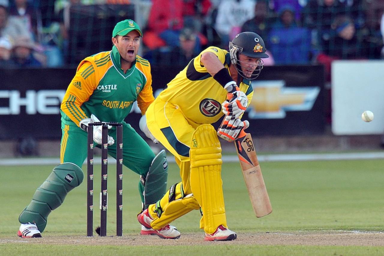 Michael Hussey made a slow start, South Africa v Australia, 2nd ODI, Port Elizabeth, October 23, 2011
