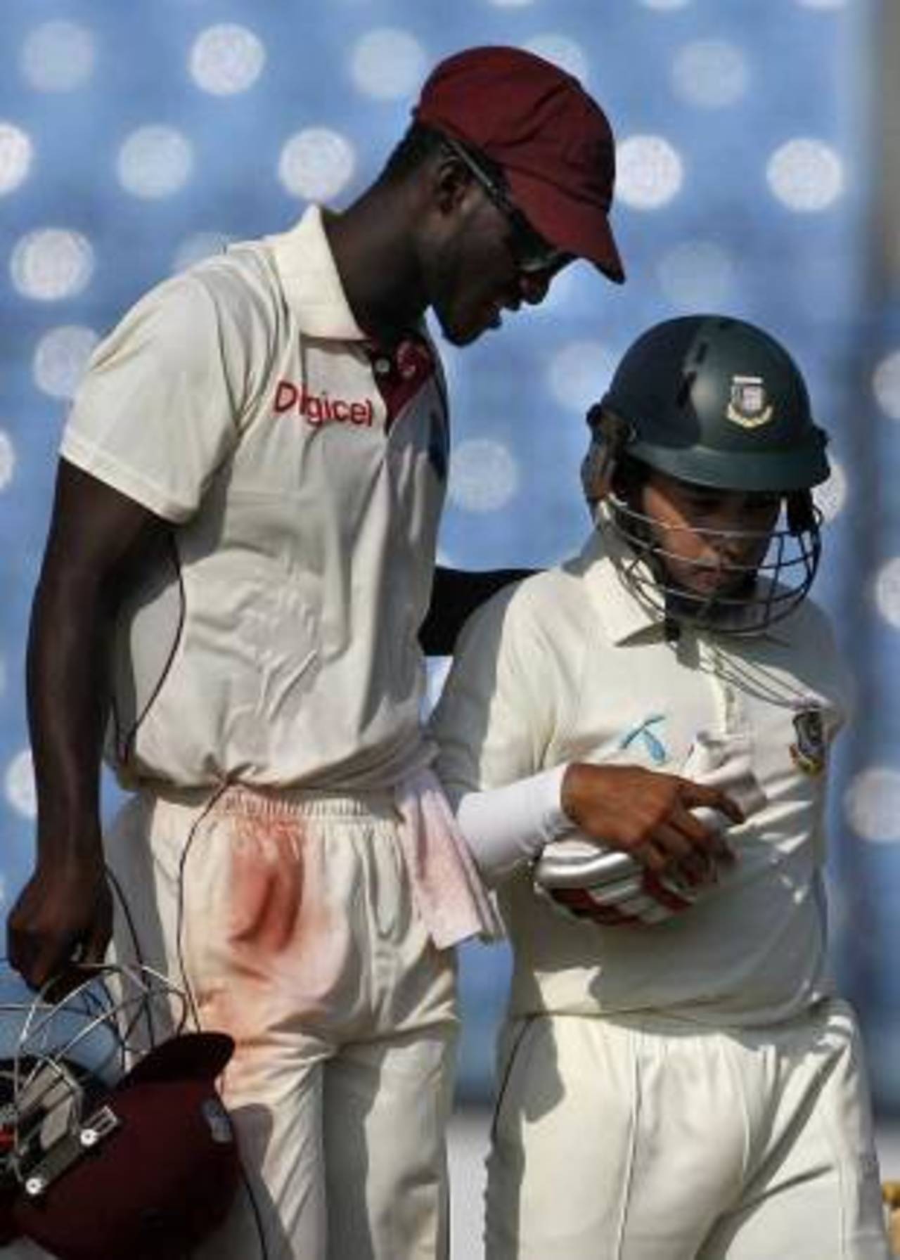 What made Mushfiqur Rahim's decisions all the more notable was that this was his first Test as captain&nbsp;&nbsp;&bull;&nbsp;&nbsp;Associated Press
