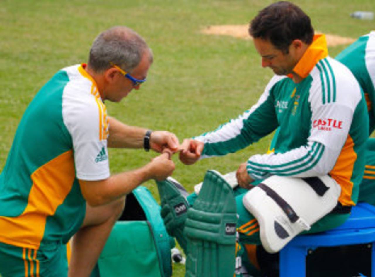 Mark Boucher has his finger taped after getting hit in the nets, Durban, October 27 