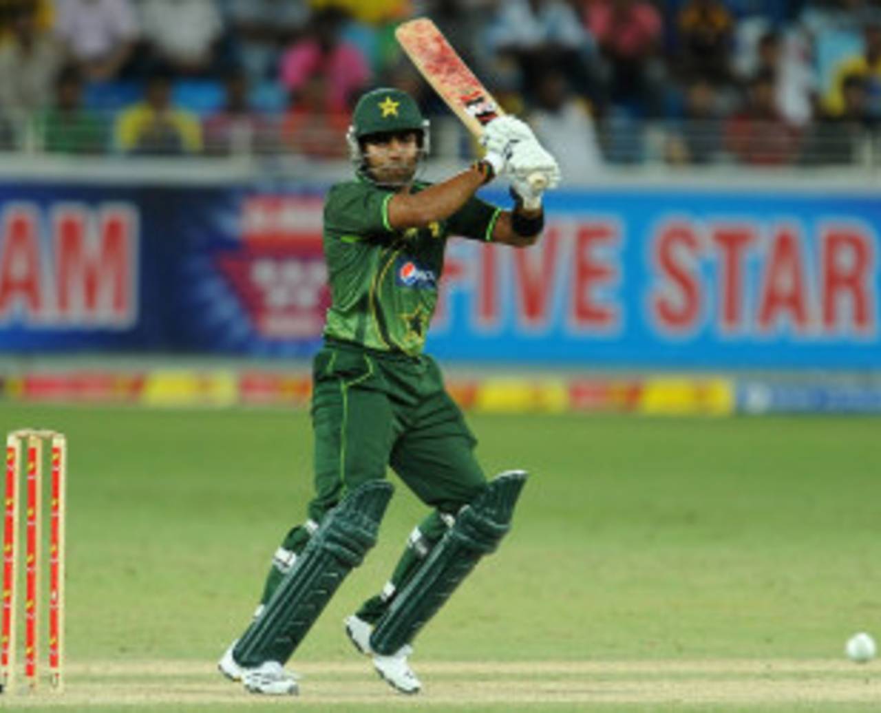 Umar Akmal's 91 was in vain as Pakistan lost to Sri Lanka by 25 runs&nbsp;&nbsp;&bull;&nbsp;&nbsp;AFP