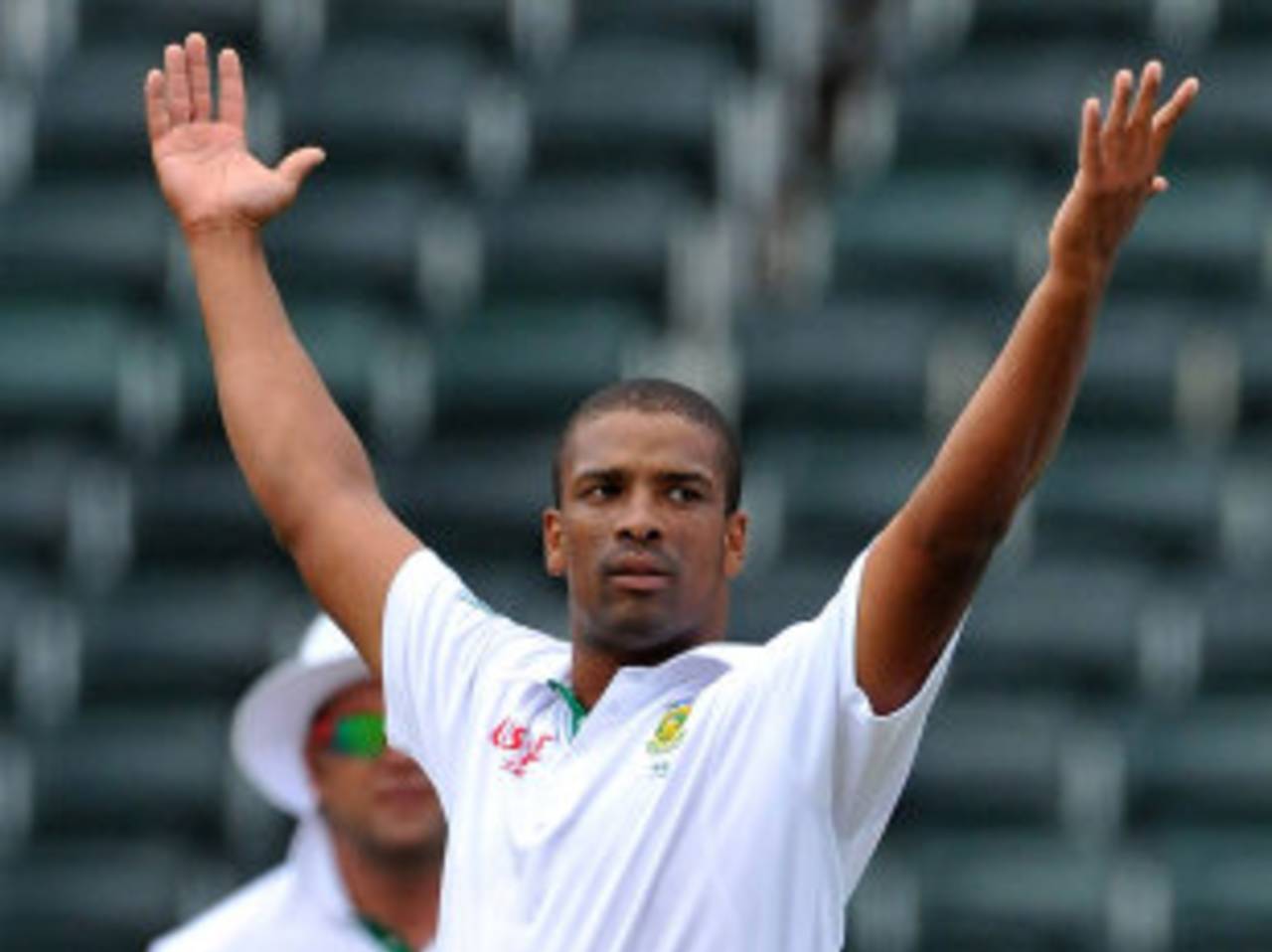 Vernon Philander became the fourth South African to take five-fors in his first two Tests&nbsp;&nbsp;&bull;&nbsp;&nbsp;Getty Images