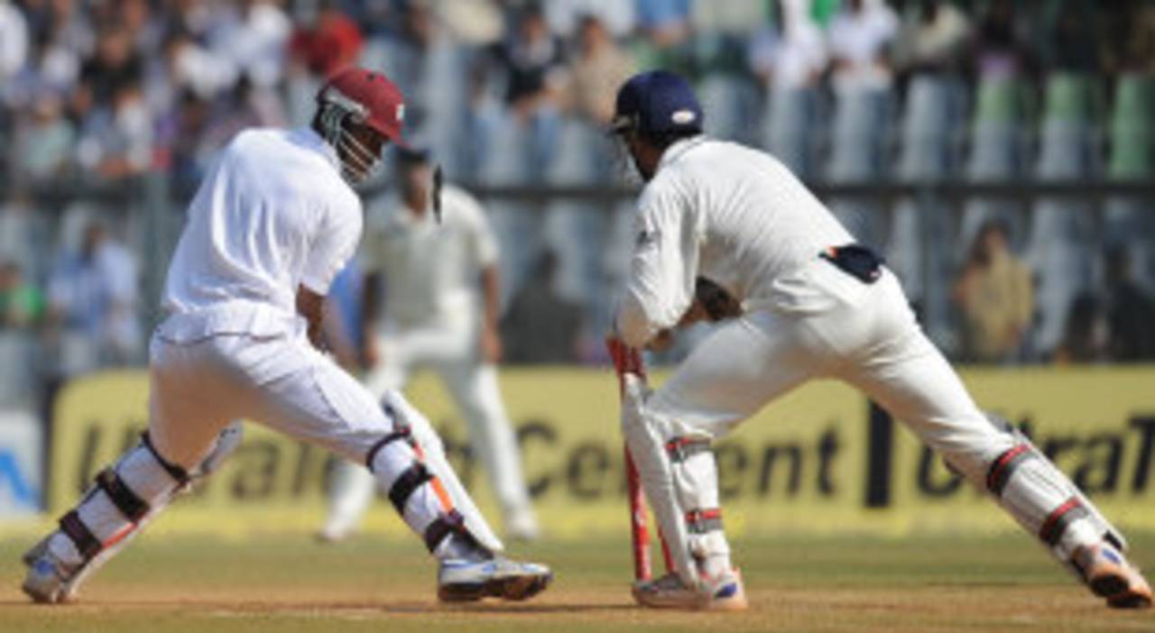 MS Dhoni stumps Marlon Samuels, India v West Indies, 3rd Test, Mumbai, 5th day, November 26, 2011 