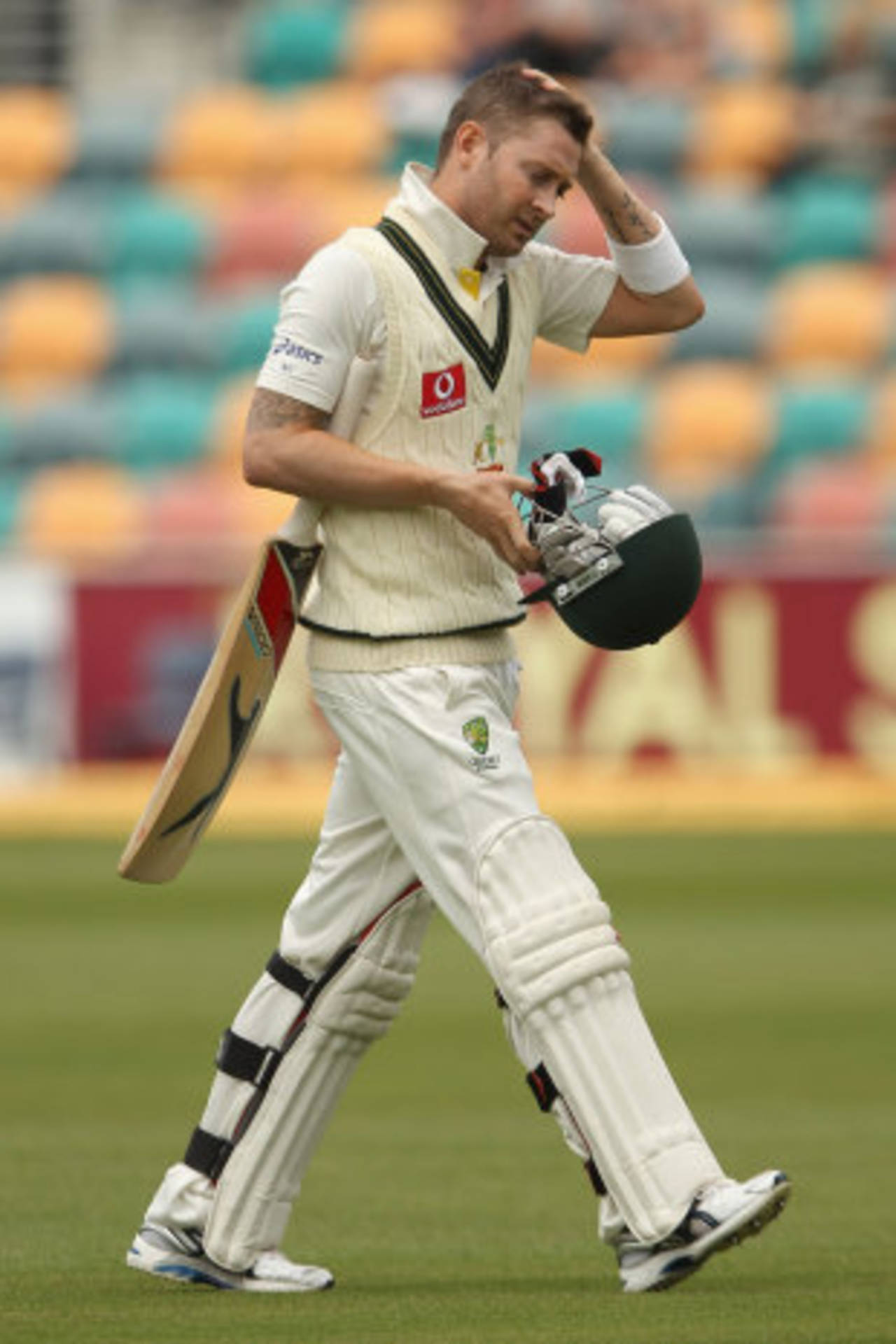 Michael Clarke was out for a duck to Doug Bracewell, Australia v New Zealand, 2nd Test, Hobart, 4th day, December 12 2011