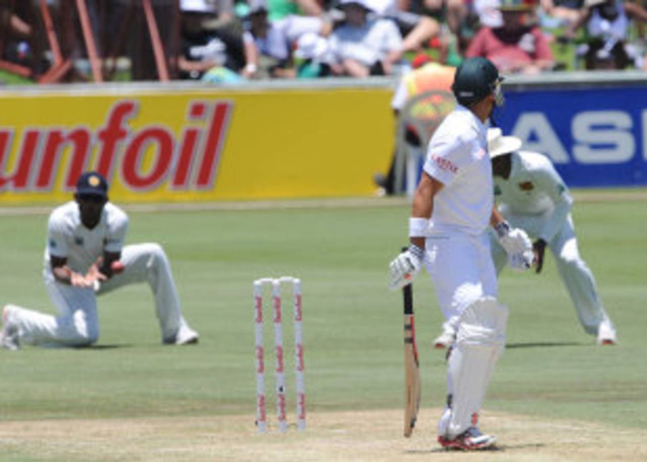 Jacques Rudolph edged to first to slip to end a tough innings, South Africa v Sri Lanka, 1st Test, Centurion, 2nd day, December 16, 2011