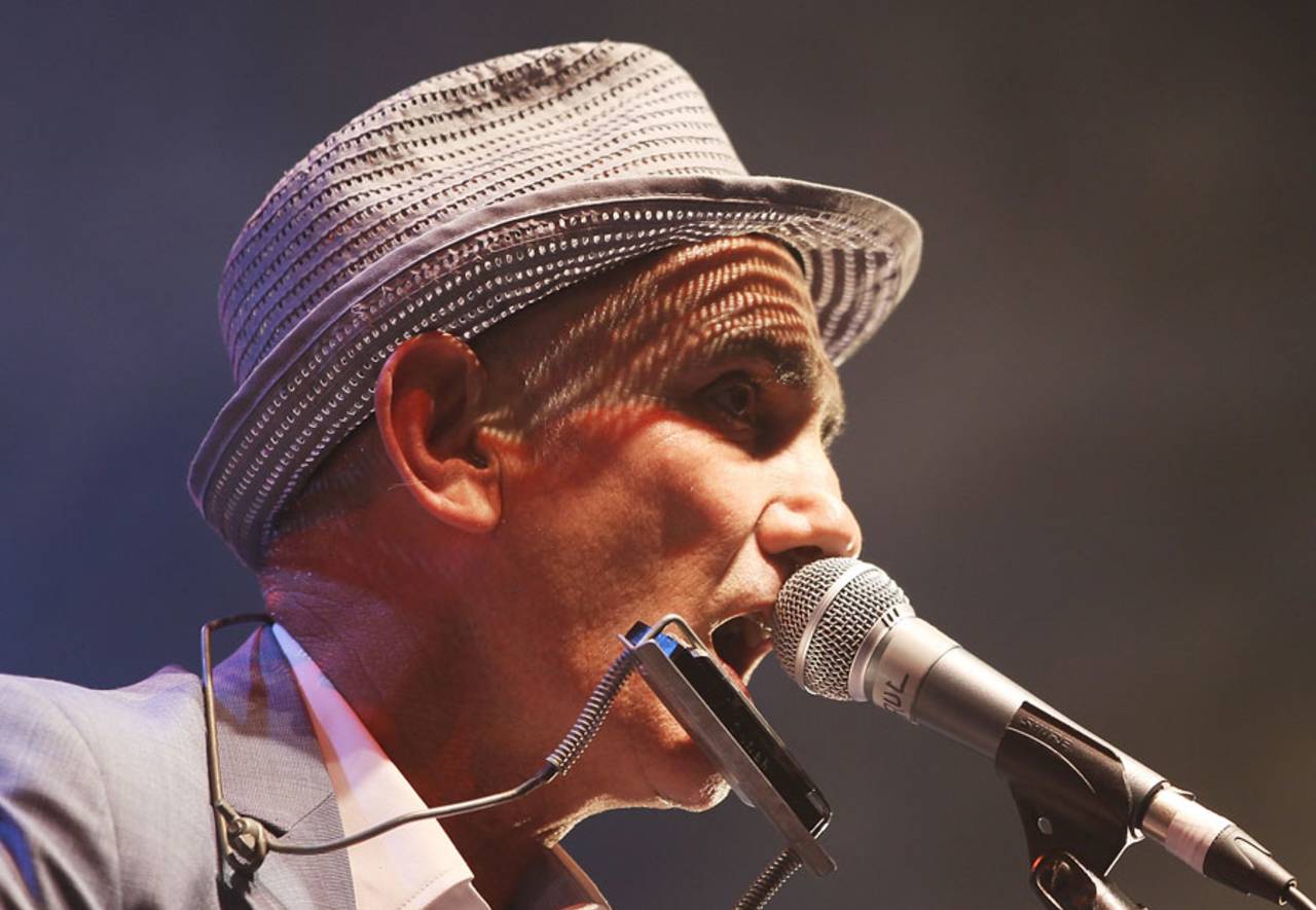 Paul Kelly sings at the Falls music and arts festival in Lorne, December 30, 2010