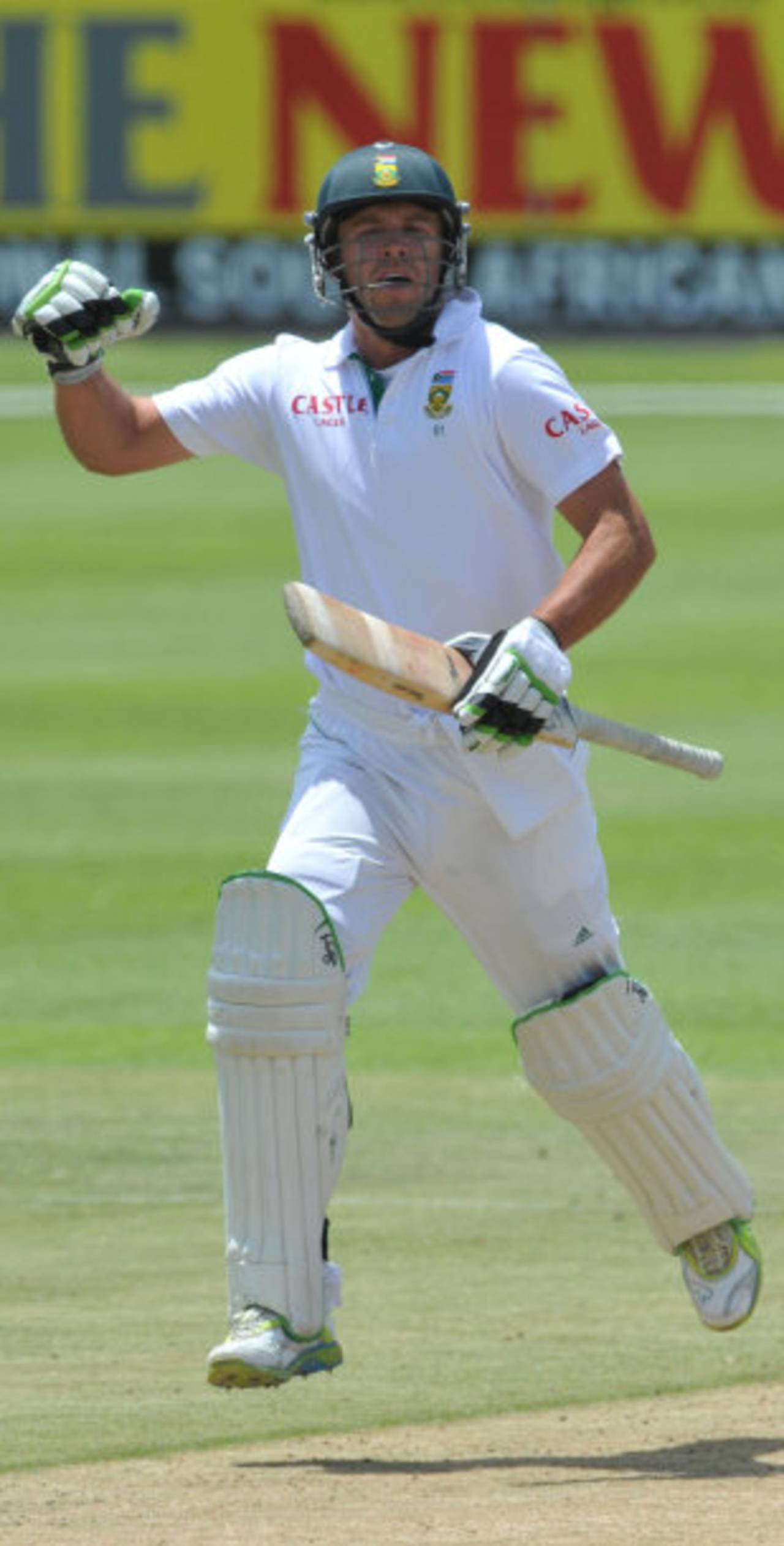 AB de Villiers celebrates a milestone on his way to 160 not out, South Africa v Sri Lanka, January, 4, 2011