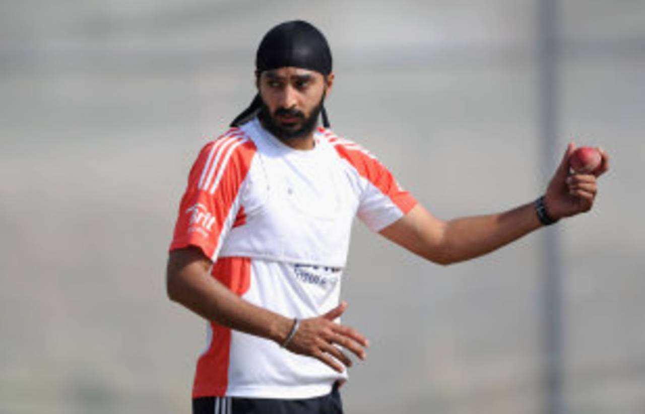 Monty Panesar could return to the England team in the second Test, Dubai, January, 21, 2012