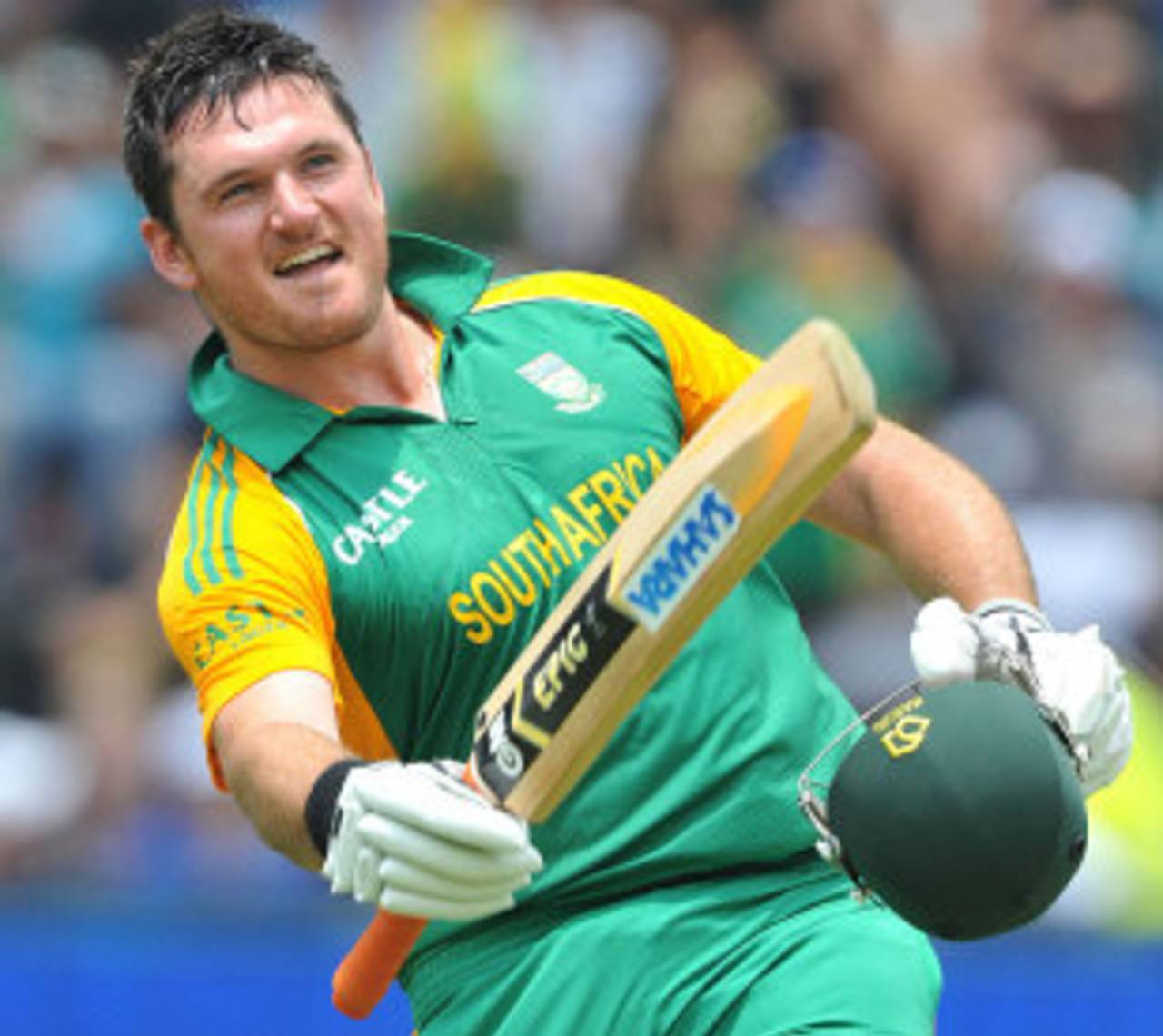 Graeme Smith pointed at the changeroom in gesture of gratitude for the faith they showed in him that the rest of the cricketing world did not&nbsp;&nbsp;&bull;&nbsp;&nbsp;Getty Images