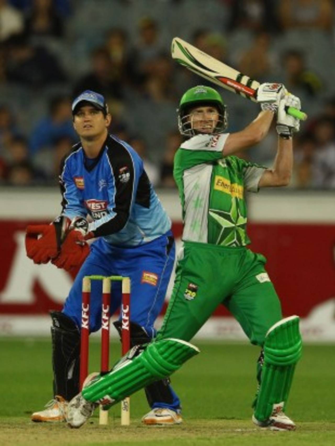 George Bailey goes aerial, Melbourne Stars v Adelaide Strikers, Big Bash League, MCG, January 19, 2012